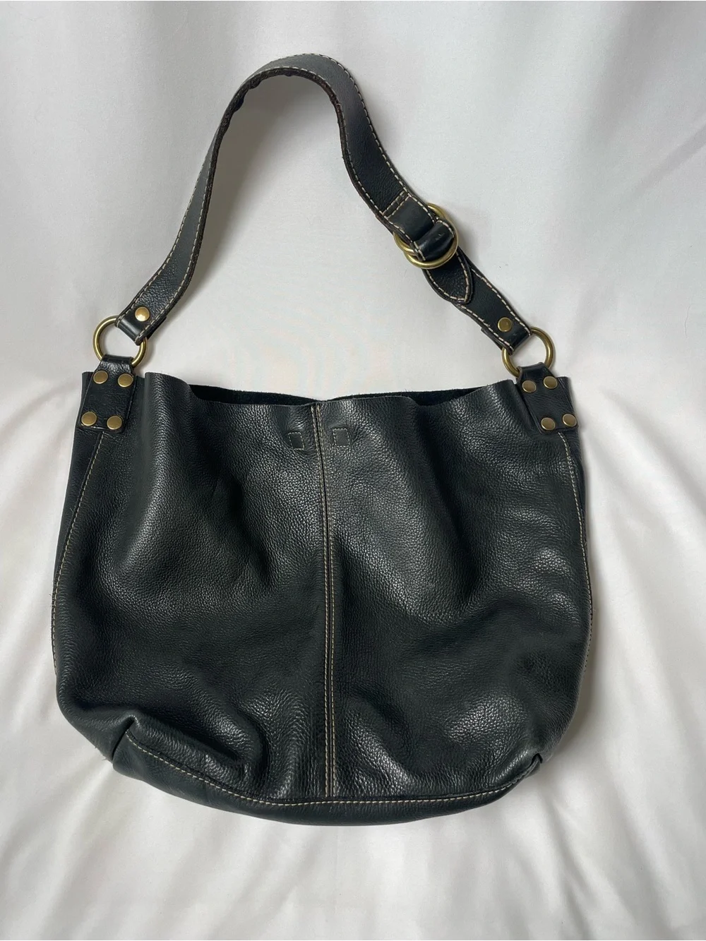 Bag Lucky Brand Black Pebbled Leather Hobo Bag Brass Hardware Boho Chic